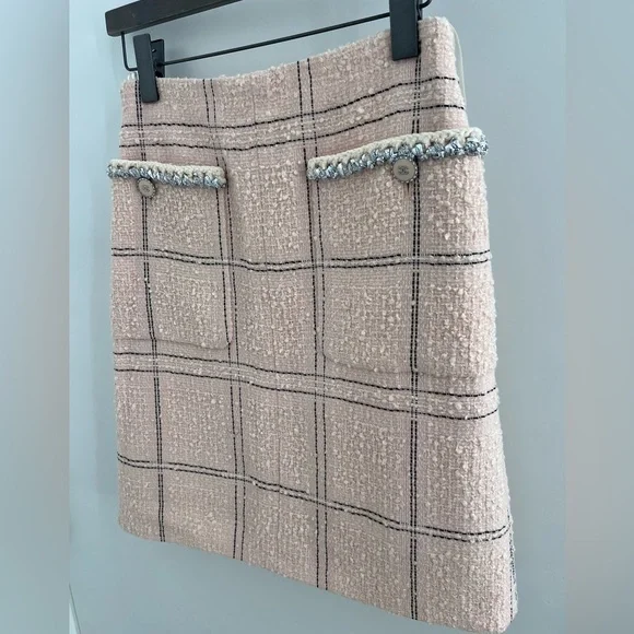 Authentic CHANEL Skirt - Size 34 - Like New - Picture 4 of 9